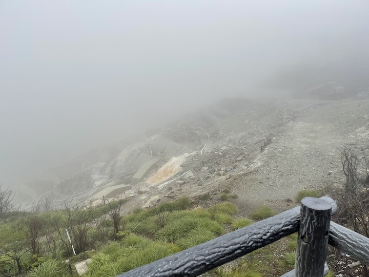 大涌谷　霧模様